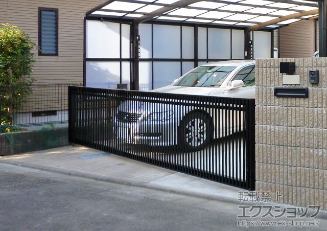 東京都福生市ののカーゲート ワイドオーバードアS2型 手動タイプ 施工例