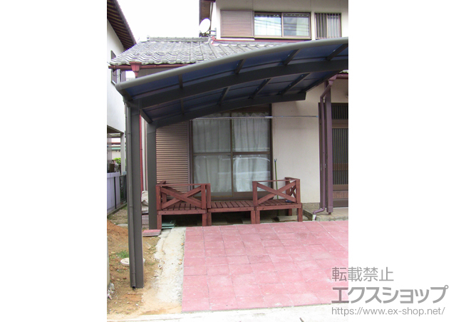 奈良県天理市のLIXIL リクシル（トステム）のカーポート カーブポートシグマIII 単体 積雪〜30cm対応 施工例