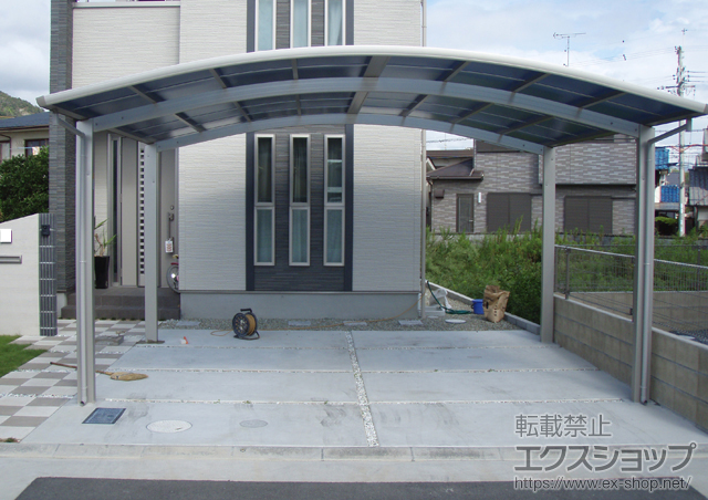 兵庫県加古川市ののカーポート プレシオスポート ワイド　積雪〜20cm対応 施工例