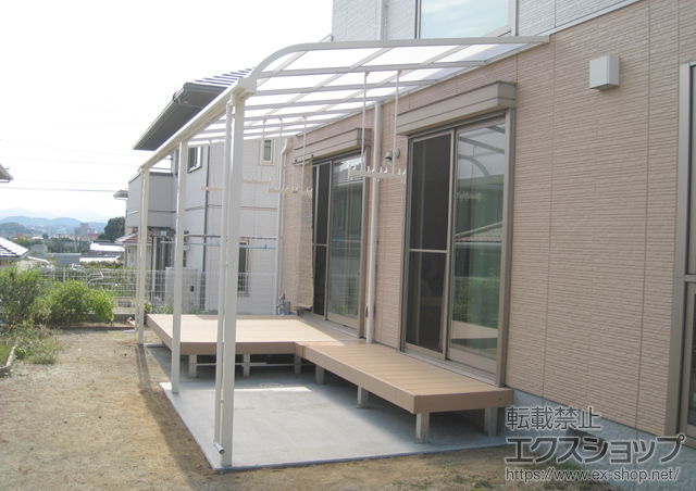 福岡県直方市ののウッドデッキ リウッドデッキ 200 単体 施工例