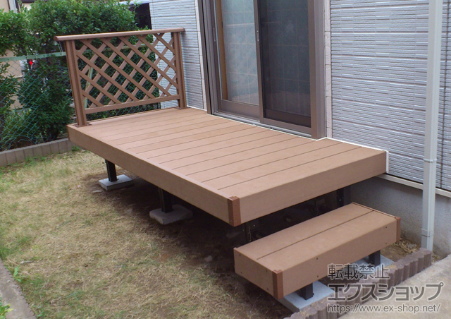 千葉県千葉市のLIXIL リクシル（トステム）のウッドデッキ リコステージII 単体 施工例