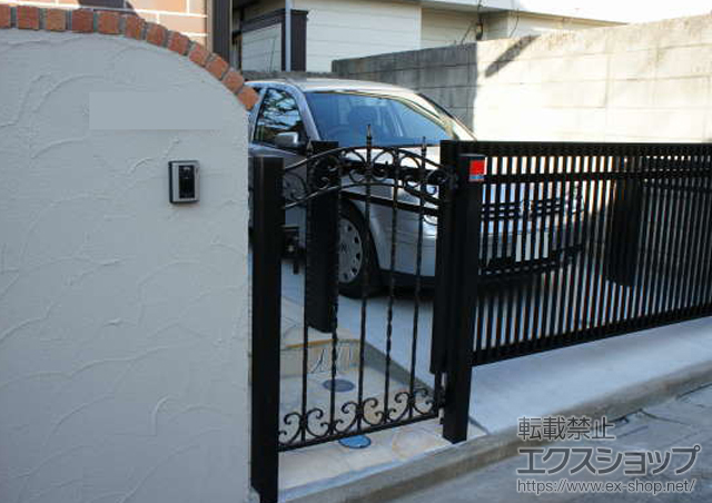 東京都世田谷区ののカーゲート オーバードアS2型　手動タイプ 施工例
