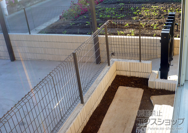 埼玉県桶川市ののフェンス・柵 ハイグリッドフェンスN8型 施工例