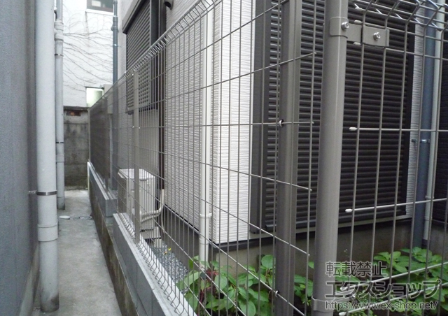 東京都荒川区ののフェンス・柵 イーネットフェンス1F型 自由柱タイプ 施工例
