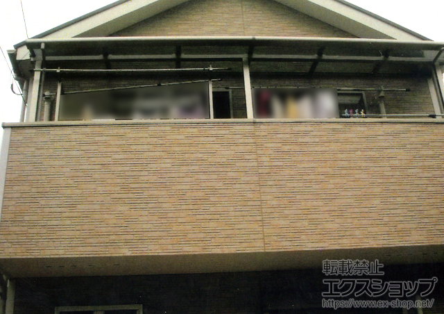 東京都調布市のLIXIL リクシル（トステム）のテラス屋根 ライザーテラスII F型 連棟 屋根タイプ 施工例