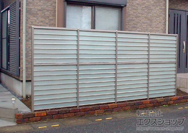 埼玉県吉川市ののフェンス・柵 サニーブリーズフェンスS型 施工例