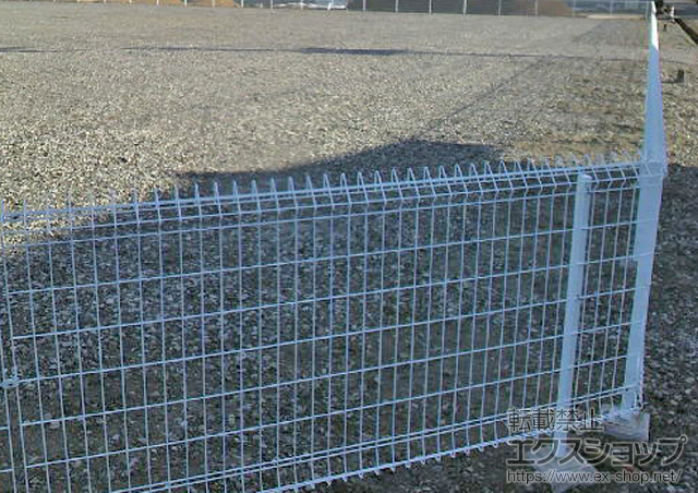 茨城県行方市ののフェンス・柵 メッシュフェンス G10-R 自由柱タイプ 施工例