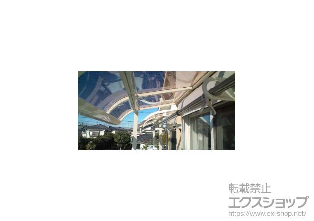 東京都武蔵村山市のLIXIL リクシル（トステム）のバルコニー・ベランダ屋根 ライザーテラスII R型 単体 屋根タイプ 積雪〜20cm対応 施工例