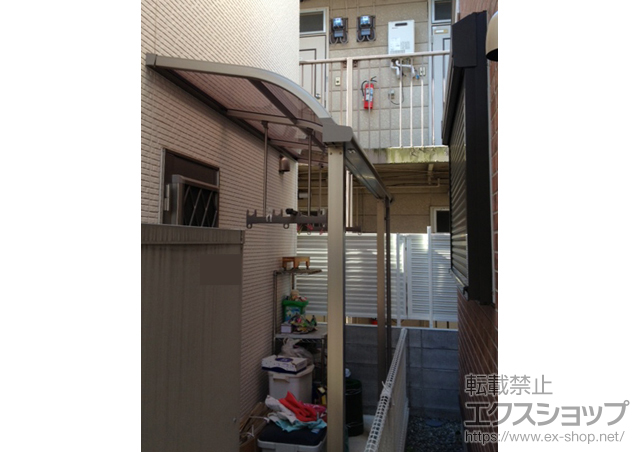 神奈川県横浜市のLIXIL リクシル（トステム）のテラス屋根 ライザーテラスII R型 テラスタイプ 施工例