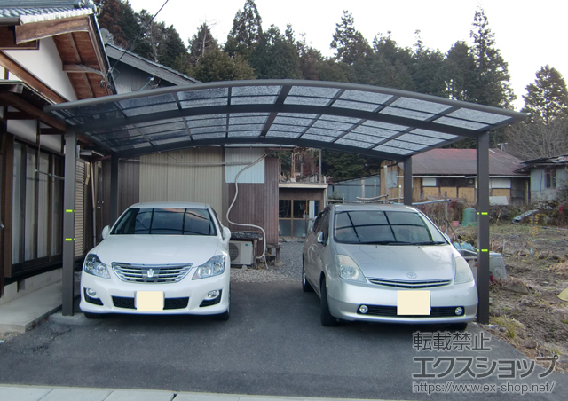 岐阜県恵那市のLIXIL リクシル（トステム）のカーポート カーブポートシグマIII ワイド 積雪〜30cm対応 施工例