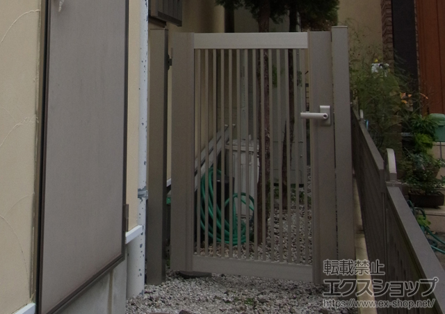 東京都世田谷区のの門扉 プレシオス門扉 縦格子 片開き 門柱仕様 施工例