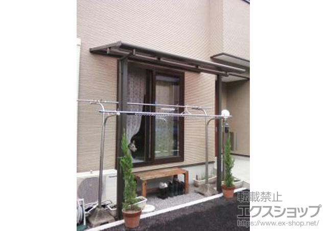 滋賀県大津市のLIXIL リクシル（トステム）のテラス屋根 ライザーテラスIIF型 テラスタイプ 単体 積雪〜20cm対応 施工例