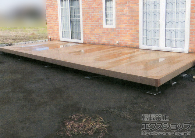 栃木県真岡市ののウッドデッキ リウッドデッキ 200 連棟 施工例