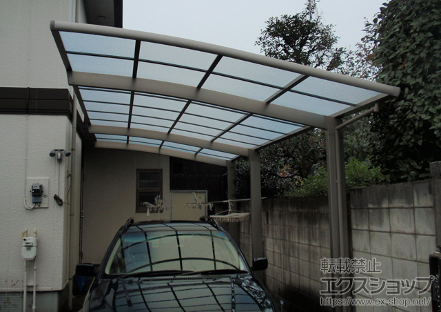 東京都国分寺市のLIXIL リクシル（トステム）のカーポート カーブポートシグマIII 延長 積雪〜30cm対応 施工例