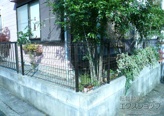 神奈川県横浜市ののフェンス・柵 メッシュフェンス G10-R 自由柱方式 施工例