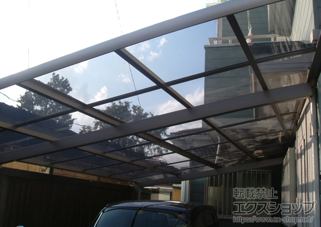 埼玉県朝霞市のLIXIL リクシル（トステム）のカーポート ルーフポートシグマIII　積雪〜20cm対応 施工例