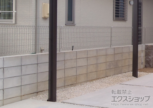 岐阜県多治見市ののフェンス・柵 イーネットフェンス1F型 自由柱タイプ 施工例