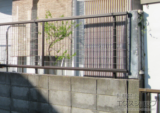 神奈川県茅ヶ崎市ののフェンス・柵 アルメッシュフェンス1型 フリーポールタイプ 施工例