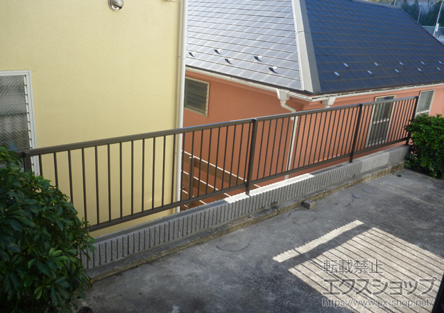 神奈川県横浜市ののフェンス・柵 ハイサモア　フリーポールタイプ 施工例