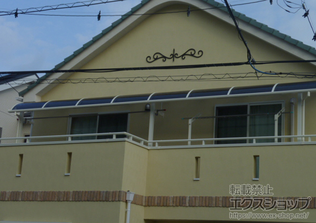 東京都八王子市のLIXIL リクシル（トステム）のテラス屋根 ライザーテラスII R型 屋根タイプ 連棟積雪〜20cm対応 施工例