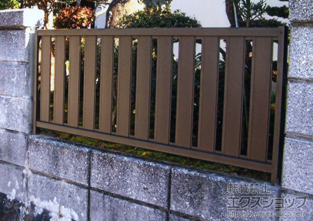 福岡県太宰府市ののフェンス・柵 ハイミレーヌR4型フェンス　間仕切りタイプ 施工例