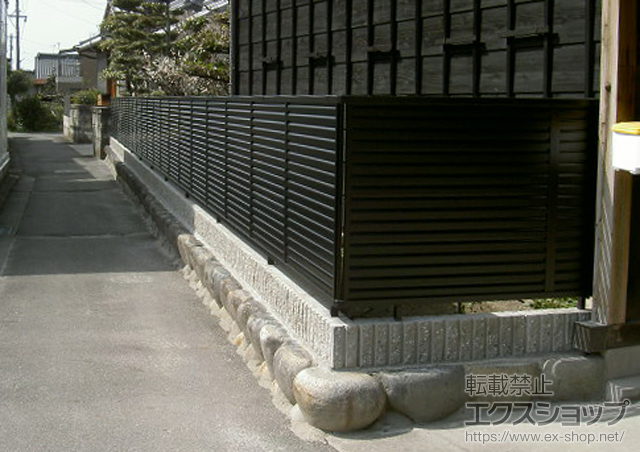 愛知県岩倉市ののフェンス・柵 プリレオＲ9型フェンス フリーポールタイプ 施工例