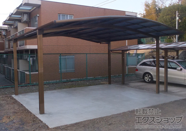 神奈川県横浜市のLIXIL リクシル（トステム）のカーポート カーブポートシグマIII ワイド 積雪〜30cm対応 施工例