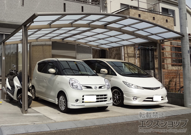 神奈川県藤沢市のLIXIL リクシル（トステム）のカーポート カーブポートシグマIII ワイド 積雪〜30cm対応 施工例