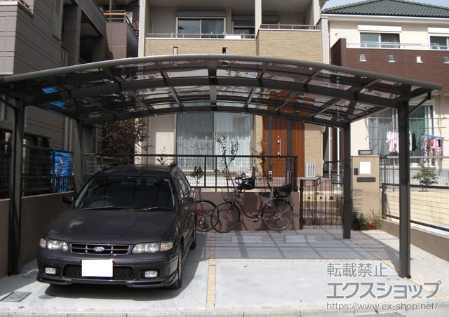 愛知県名古屋市のLIXIL リクシル（トステム）のカーポート カーブポートシグマIII ワイド 積雪〜30cm対応 施工例
