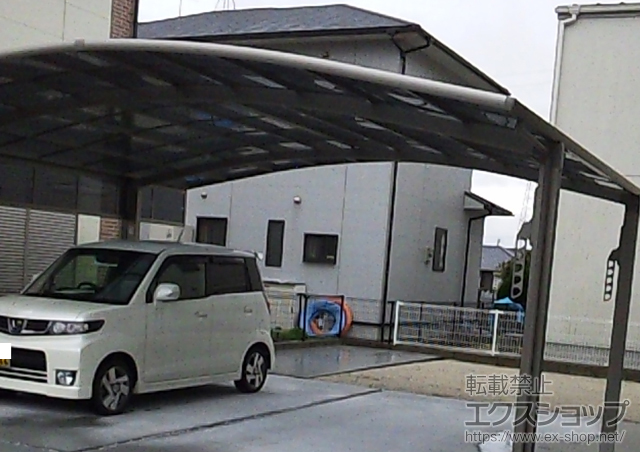 福岡県遠賀郡水巻町のLIXIL リクシル（トステム）のカーポート カーブポートシグマIII ワイド 積雪〜30cm対応 施工例