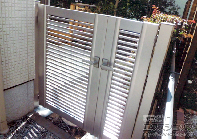 埼玉県さいたま市のの門扉 プレシオス門扉 横格子 親子開き 門柱仕様 施工例