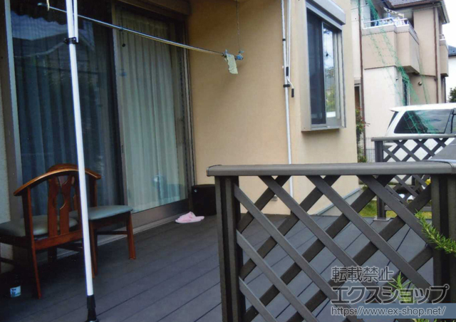 神奈川県足柄上郡開成町のLIXIL リクシル（トステム）のウッドデッキ リコステージII＋リコステージII ステップ1段＋リコステージII デッキフェンス 施工例