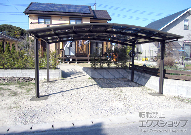 千葉県いすみ市のLIXIL リクシル（トステム）のカーポート カーブポートシグマIII ワイド 積雪〜30cm対応 施工例
