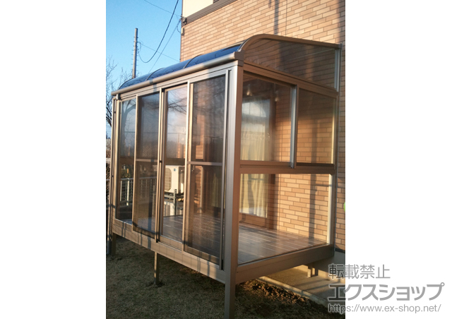 埼玉県比企郡嵐山町のLIXIL リクシル（トステム）のテラス囲い・サンルーム ほせるんですIIR型 床納まり らんま無し 積雪〜20cm対応 施工例