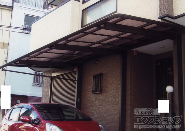 大阪府大阪市のLIXIL リクシル（トステム）のカーポート レガーナポートシグマIII　雨樋あり 積雪〜20cm 施工例