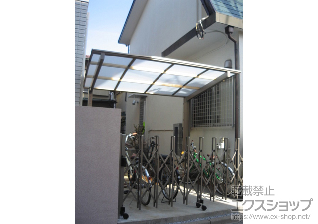 埼玉県富士見市のLIXIL リクシル（トステム）のサイクルポート・駐輪場 エックスルーフ サイクルポート オープンタイプ 積雪〜20cm対応 施工例