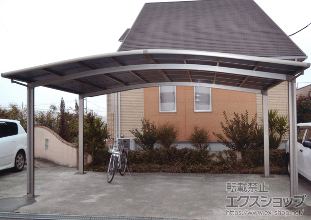 熊本県熊本市のLIXIL リクシル（トステム）のカーポート カーブポートシグマＩＩＩ ワイド 積雪〜30ｃｍ対応 施工例