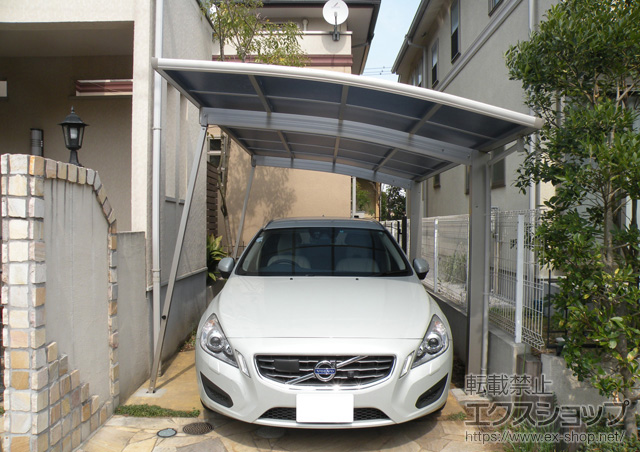 埼玉県南埼玉郡白岡町ののカーポート プレシオスポート 積雪〜20cm対応 施工例