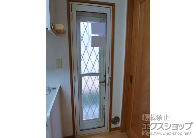 埼玉県越谷市のの二重窓（内窓） インプラス　ダストバリア仕様　テラスドアタイプ　外観右吊元 施工例