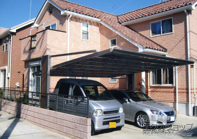 千葉県市川市ののカーポート マイポート ワイドタイプ ステン+木調 積雪〜20cm対応 施工例