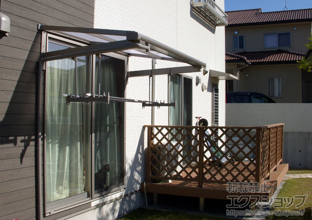 鹿児島県鹿児島市のLIXIL リクシル（トステム）のテラス屋根 ライザーテラスII F型 ルーフタイプ 単体 積雪〜20cm対応 施工例