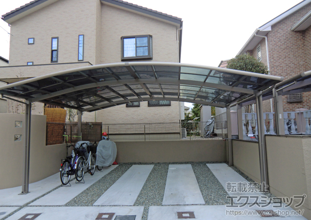 大阪府堺市南区のLIXIL リクシル（トステム）のカーポート カーブポートシグマIII ワイド 積雪〜20cm対応 施工例