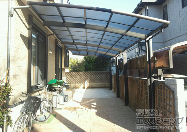 千葉県船橋市ののカーポート レイナポート 縦連棟 積雪〜20cm対応 施工例