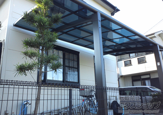 埼玉県さいたま市のLIXIL リクシル（トステム）のカーポート カーブポートシグマIII　積雪〜30cm対応 施工例