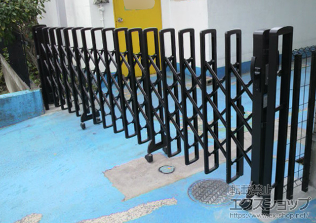 埼玉県八潮市ののカーゲート レイオス1型 ノンレール 片開き 施工例