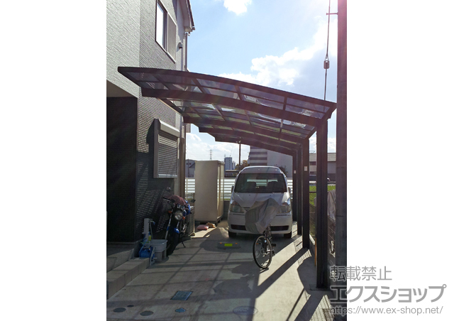 埼玉県新座市のLIXIL リクシル（トステム）のカーポート カーブポートシグマIII 縦連棟 積雪〜30cm対応 施工例