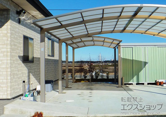 福島県南相馬市のLIXIL リクシル（トステム）のカーポート カルエードシグマIII 積雪〜20cm対応 施工例