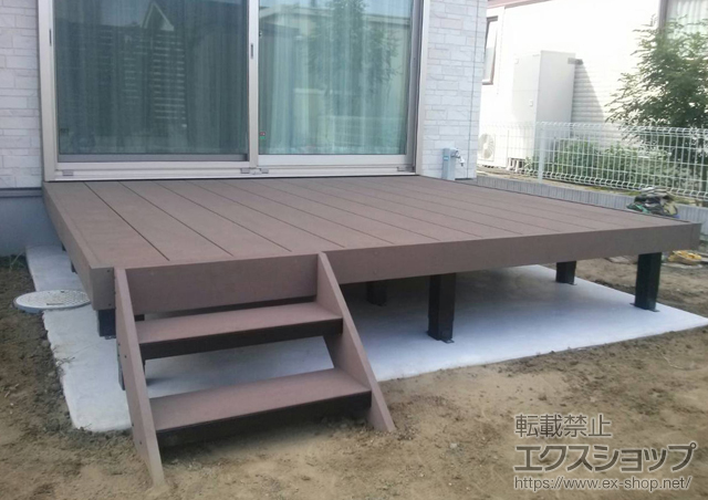 千葉県東金市ののウッドデッキ リウッドデッキ 200＋リウッドステップ5型 Ｓタイプ（2段） 施工例