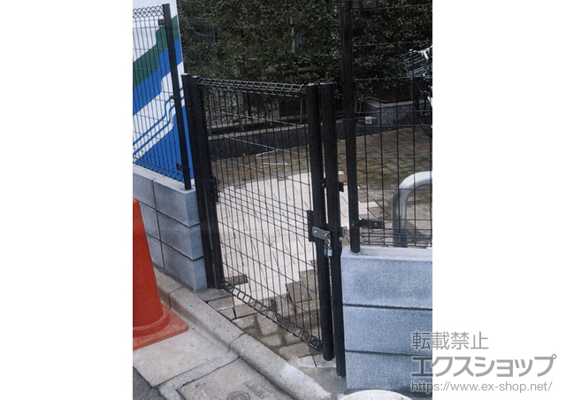東京都目黒区のの門扉 イーネット門扉1型 片開き 門柱使用 施工例