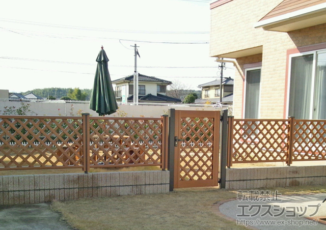 大分県大分市ののフェンス・柵 ステイウッドフェンスM1型 間仕切りタイプ 施工例